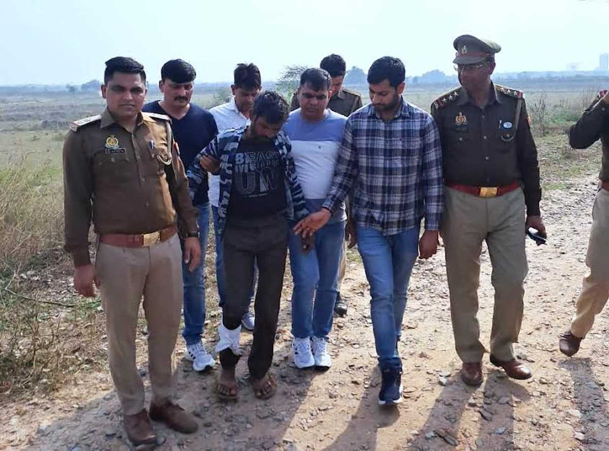 लूट की फिराक में घूम रहे बदमाश की पुलिस से हुई मुठभेड़, एक घायल दो फरार